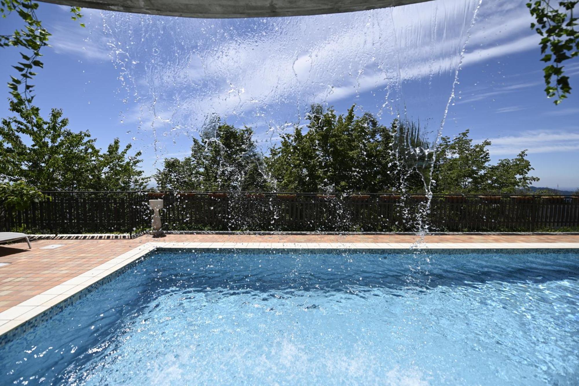 Residenza Villa Maria Roncola Exterior foto